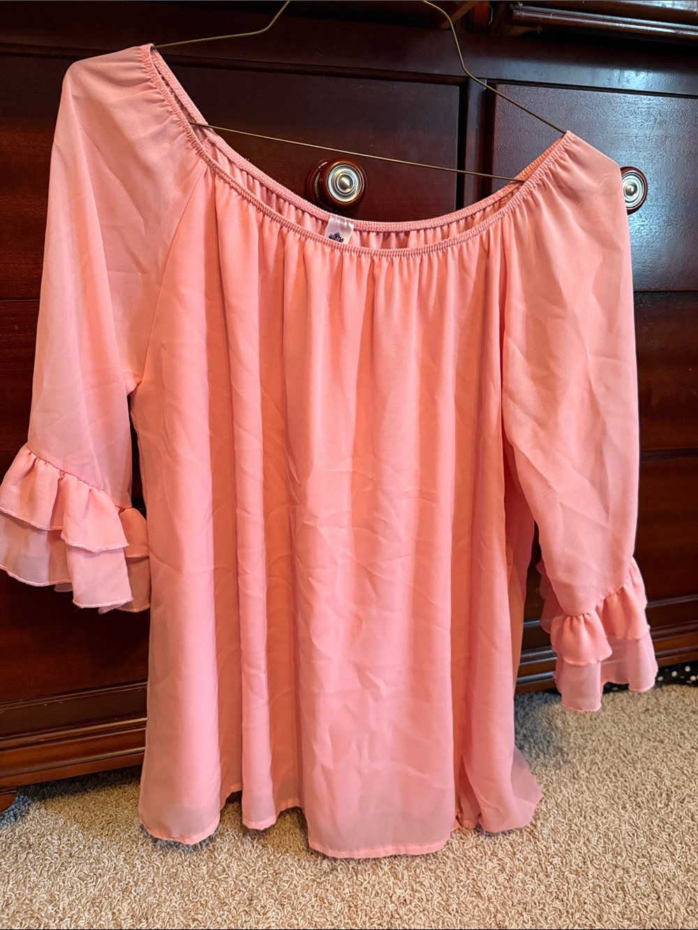Women's Pink Off-Shoulder Ruffle Sleeve Blouse
